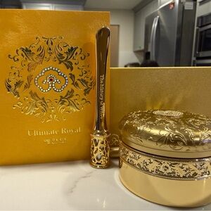 The history of Whoo Ultimate Royal Cream 4ml Moisture Nutrition K-
Beauty